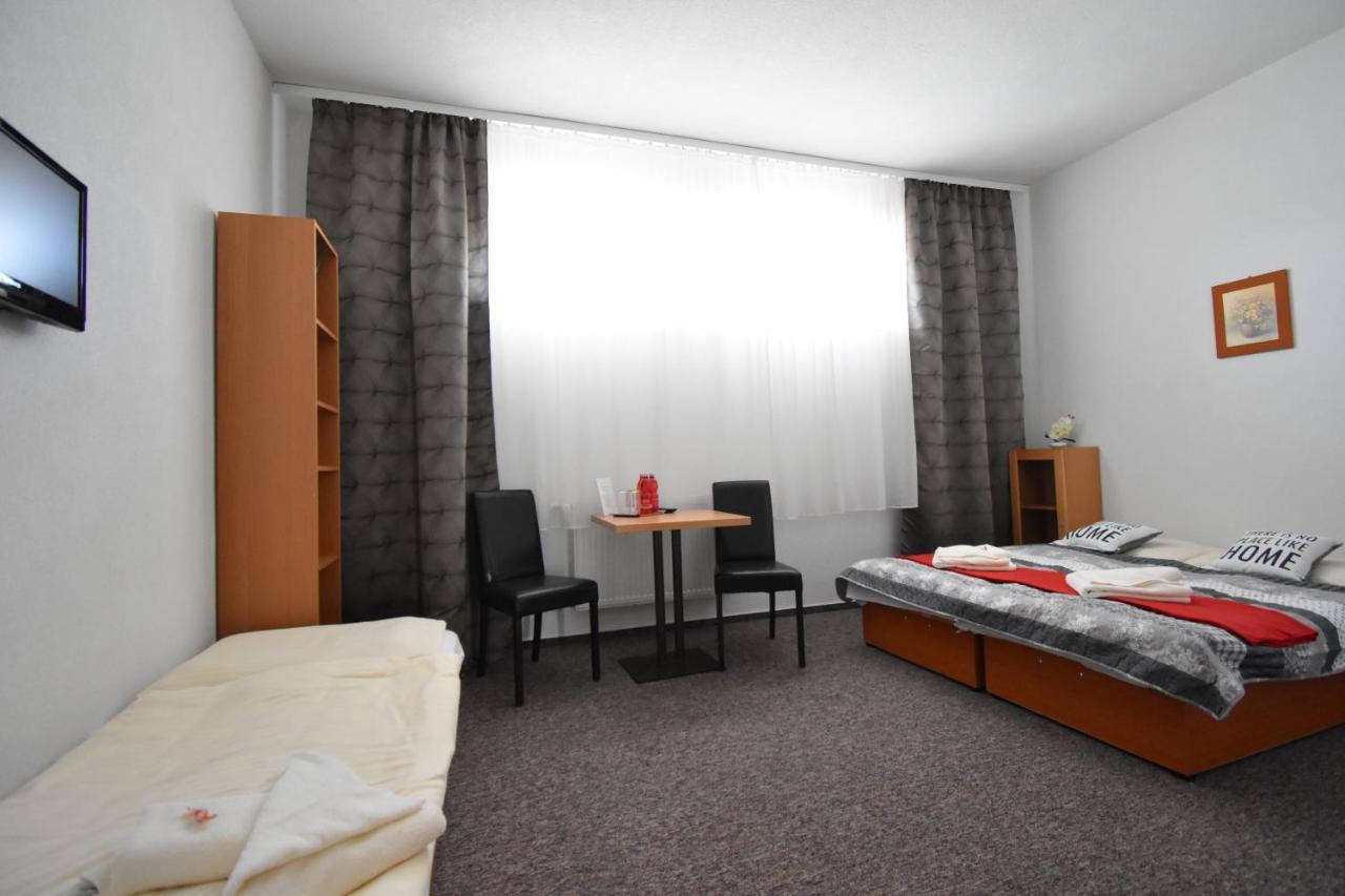Penzion B5 Kežmarok Exterior foto